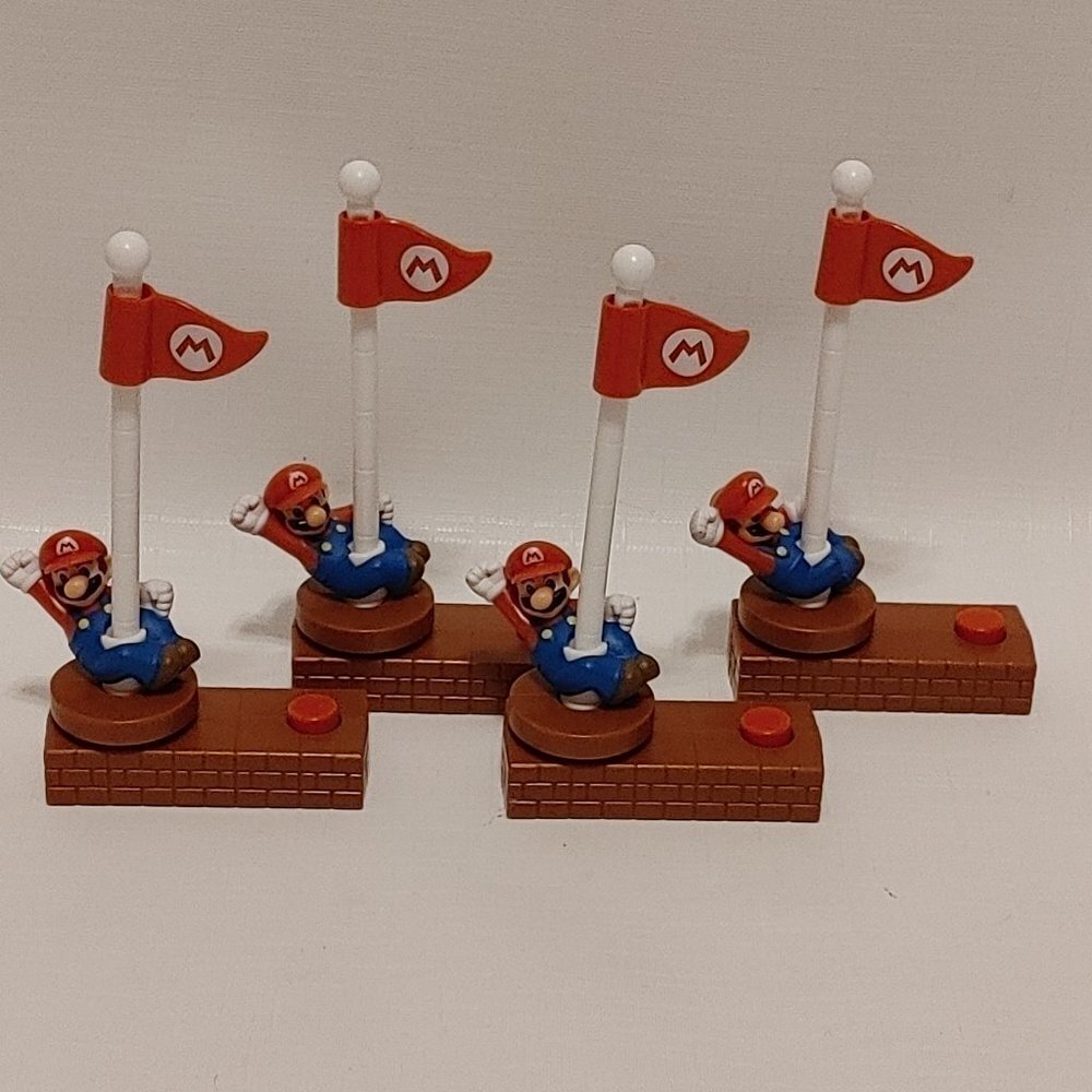 FUN McDonald's Happy Meal Super Mario Flag Pole Toy NINTENDO 2018 Lot of 4